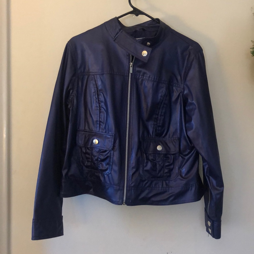 Cute faux-leather purple jacket. Tags on, never worn. Front snap pockets